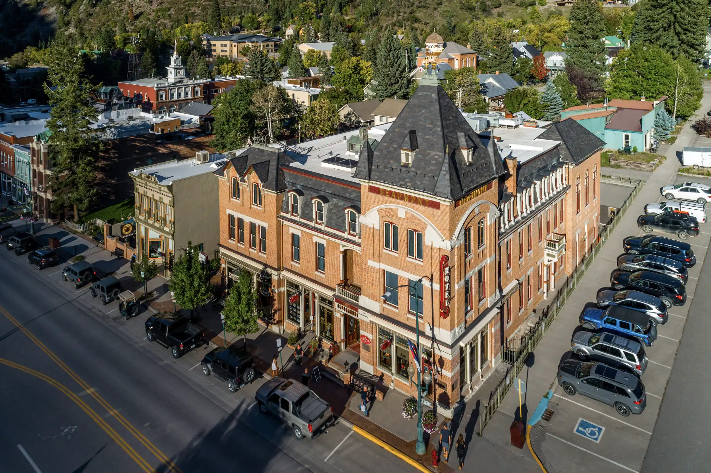 BEAUMONT_HOTEL_DRONE_PHOTO-by-VIEWLIO-13OPTIMIZED - Beaumont Hotel Beaumont Hotel